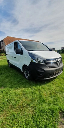 Opel Vivaro cena 39000 przebieg: 130537, rok produkcji 2015 z Malbork małe 106